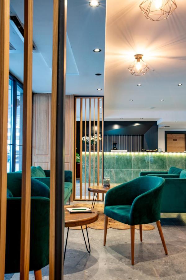 Ador Hotel Priştine Dış mekan fotoğraf