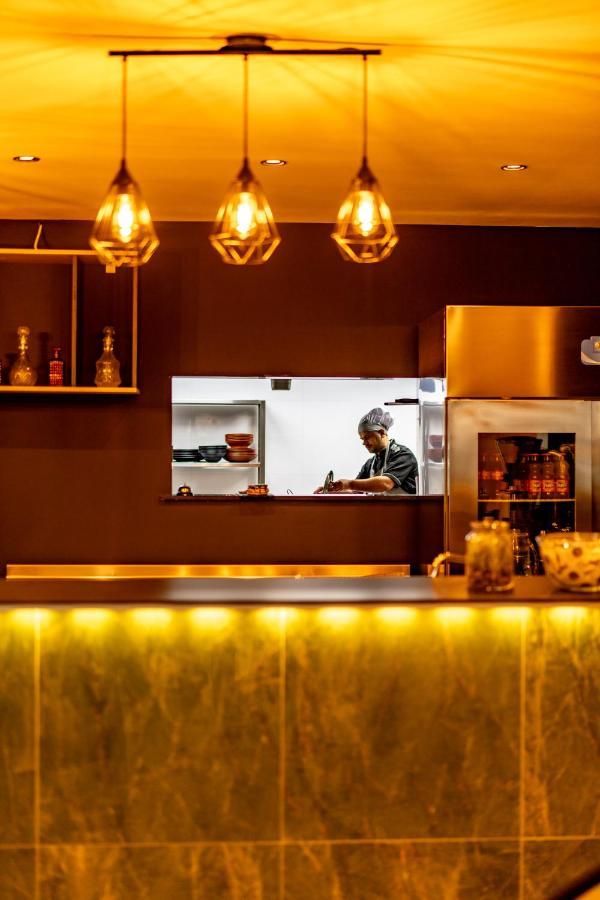 Ador Hotel Priştine Dış mekan fotoğraf