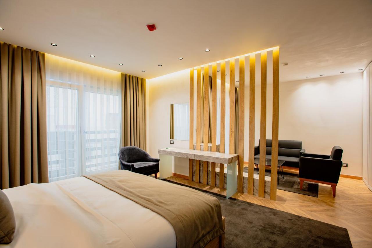 Ador Hotel Priştine Dış mekan fotoğraf